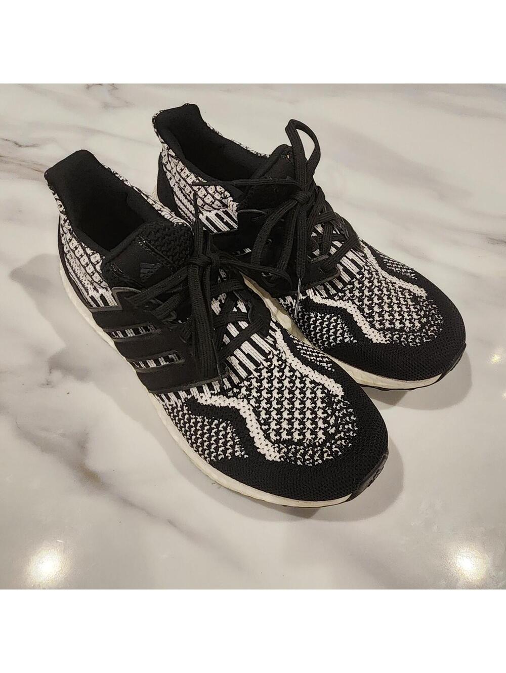 Adidas Ultra Boost Running Shoes Black White Knit Sneakers Women's 7.5 NWOB